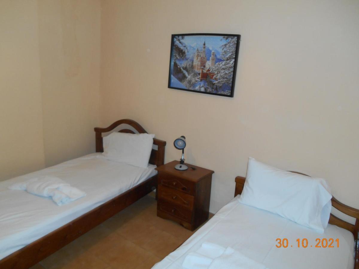 Melios Rooms Petalidi Exterior photo