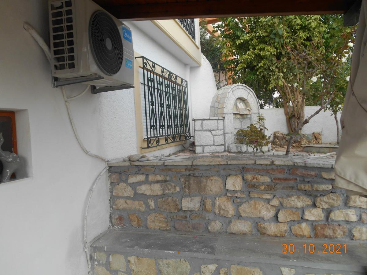 Melios Rooms Petalidi Exterior photo